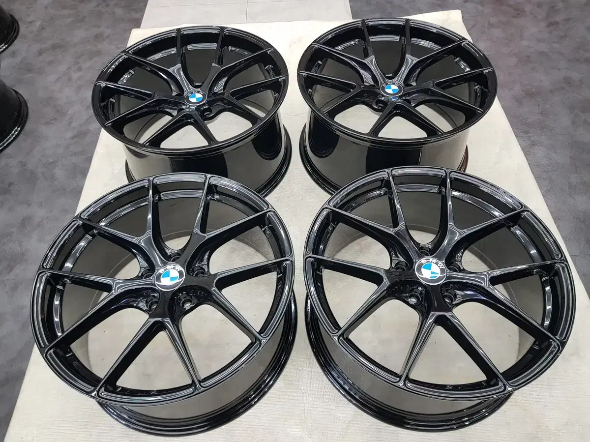 20인치 CIR BMW PCD120 분체도장 사제 중고 휠 한대분 팝니다